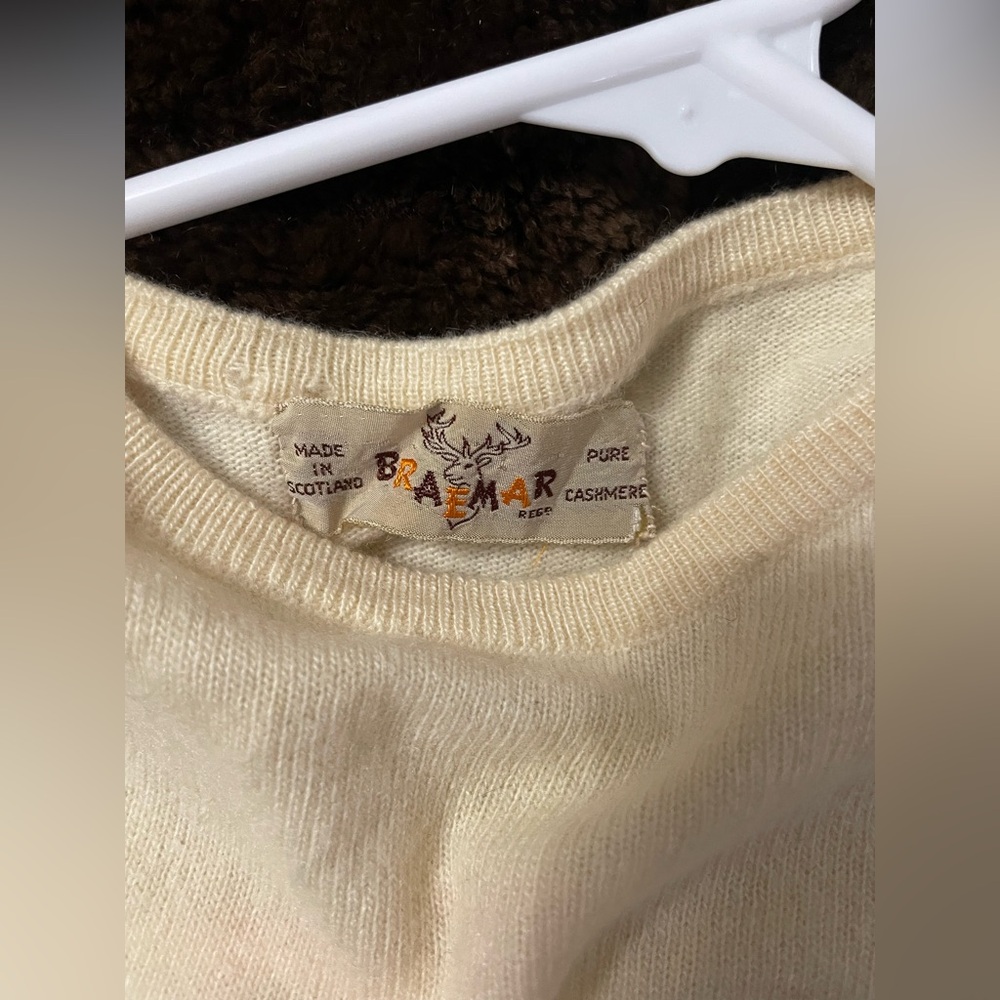 Vintage 60’s Braemar Cream Cashmere Short Sleeve Sweater Made in Scotland - Picture 5 of 6